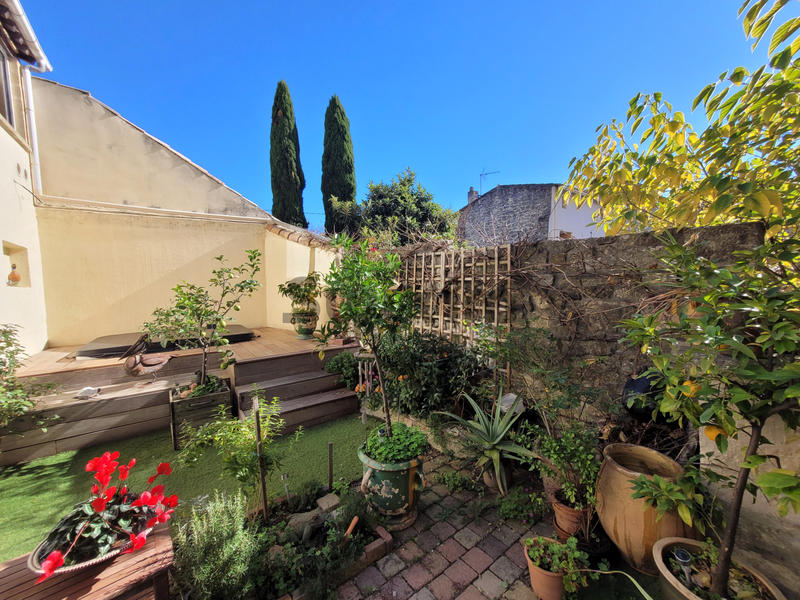 Maison - 165 m² - 8 pièces