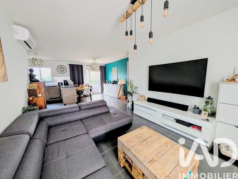 Maison - 83 m² - 4 pièces