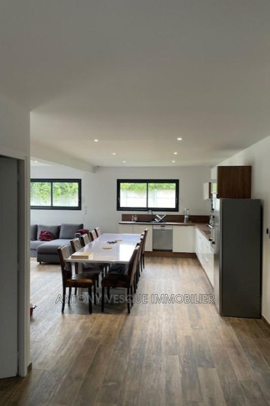 Maison - 150 m² - 6 pièces