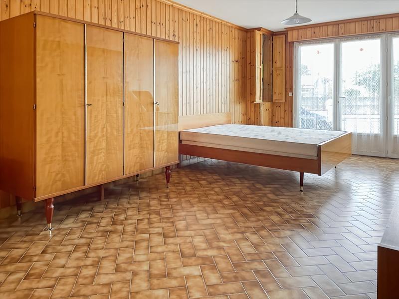 Maison - 175 m² - 10 pièces