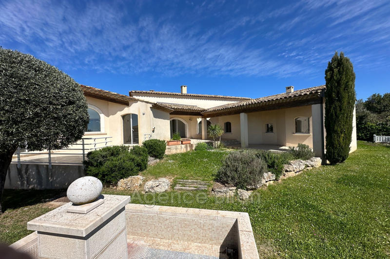 Maison - 176 m² - 6 pièces