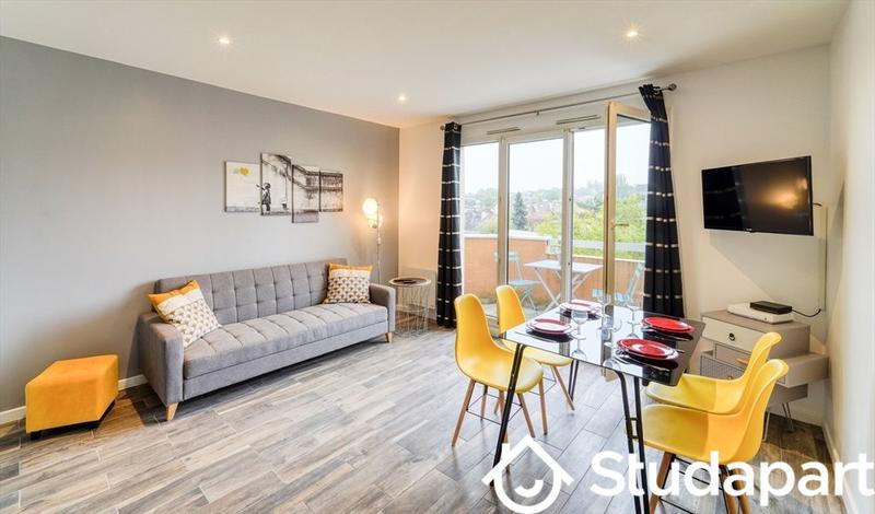 Chambre - 10 m² - 1 pièce