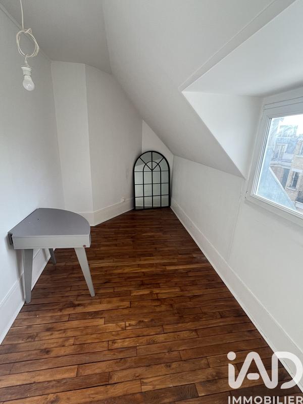 Studio - 9 m² - 1 pièce