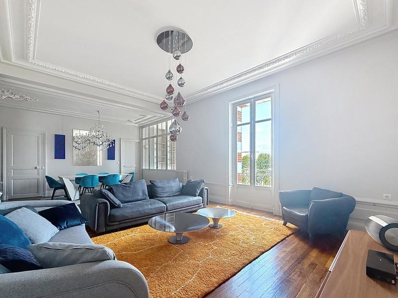 Bureau - 160 m² - 4 pièces