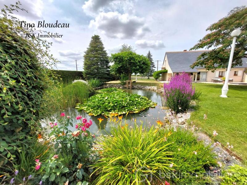 Maison - 180 m² - 8 pièces