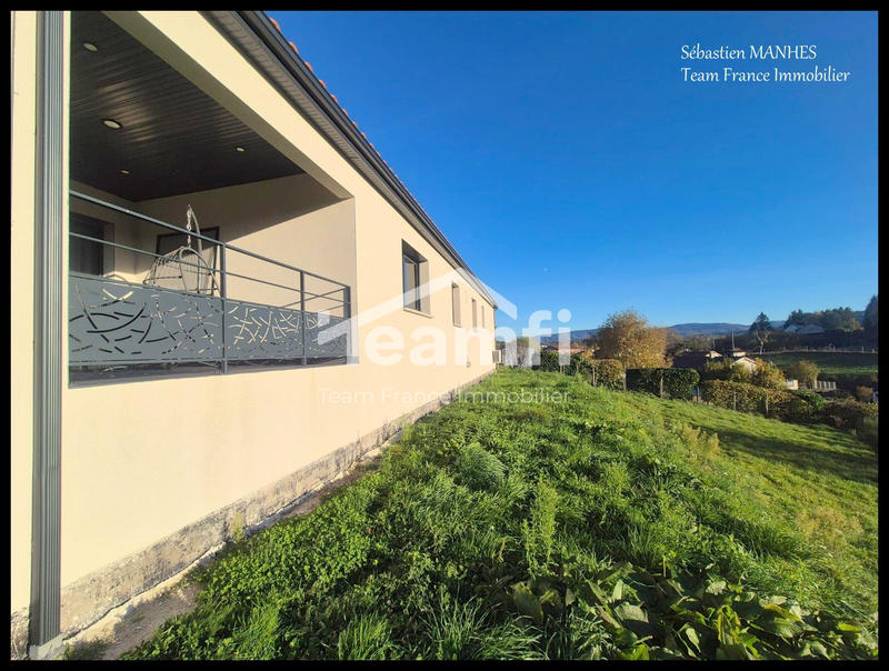 Maison - 138 m² - 5 pièces