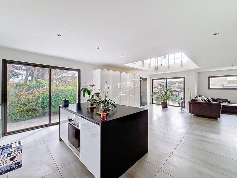 Villa - 165 m² - 4 pièces