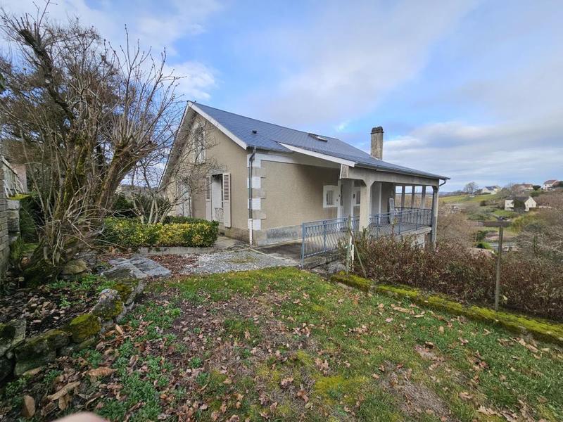 Maison - 158 m² - 8 pièces