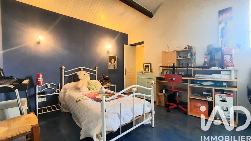 Maison - 187 m² - 5 pièces