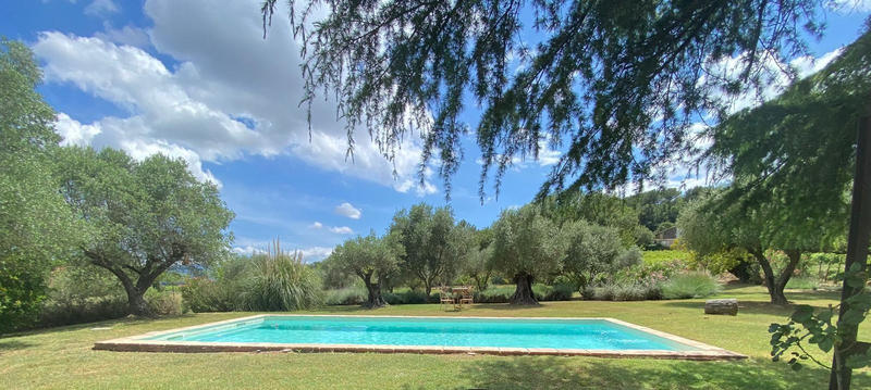Bastide - 250 m² - 7 pièces