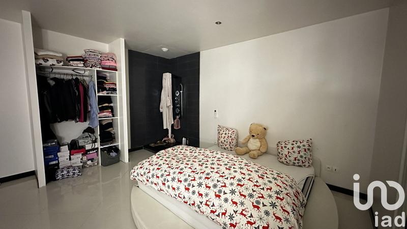 Maison - 265 m² - 6 pièces