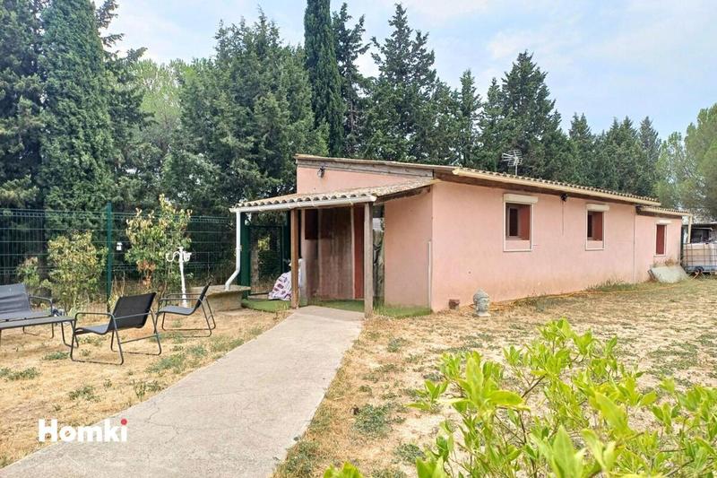 Maison - 250 m² - 8 pièces