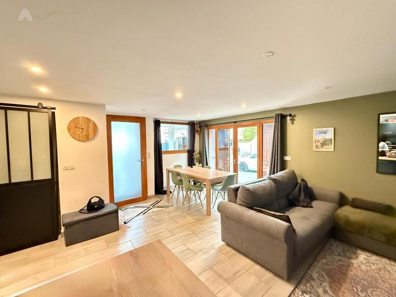 Maison de village - 80 m² - 4 pièces