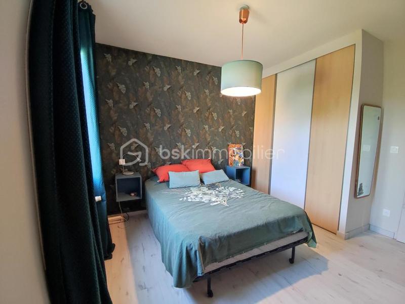 Maison - 96 m² - 5 pièces