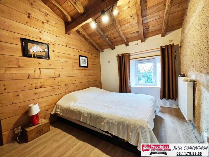 Maison - 243 m² - 7 pièces