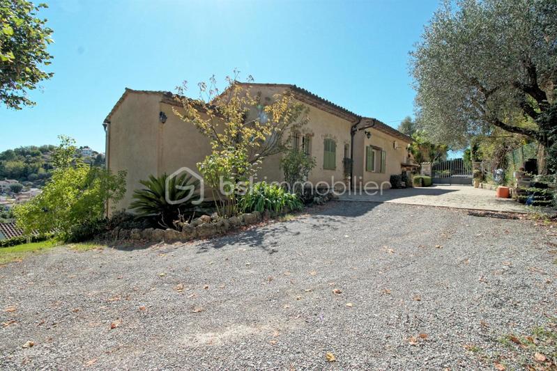 Maison - 94 m² - 3 pièces