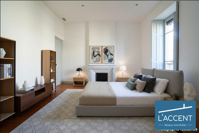 Appartement - 122 m² - 5 pièces