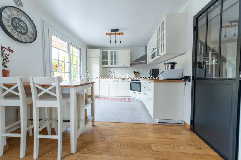 Maison - 147 m² - 6 pièces