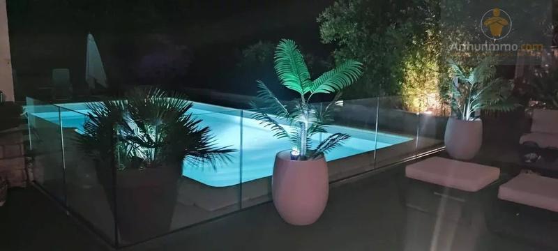 Appartement - 81 m² - 3 pièces