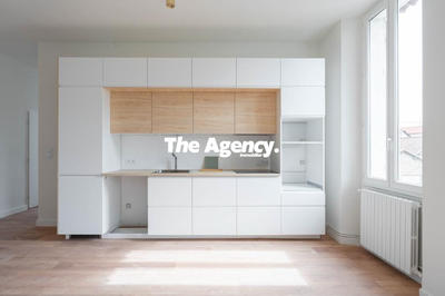 Appartement - 93 m² - 4 pièces