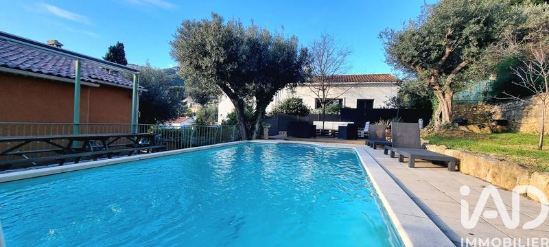 Maison - 106 m² - 6 pièces