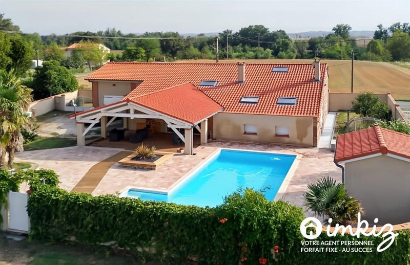 Maison - 193 m² - 8 pièces