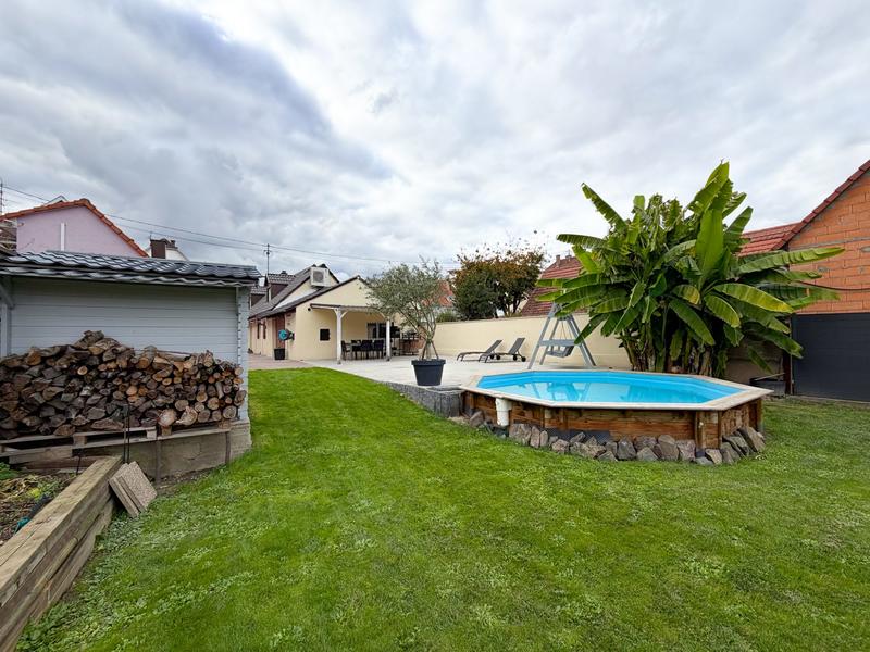 Maison - 98 m² - 5 pièces