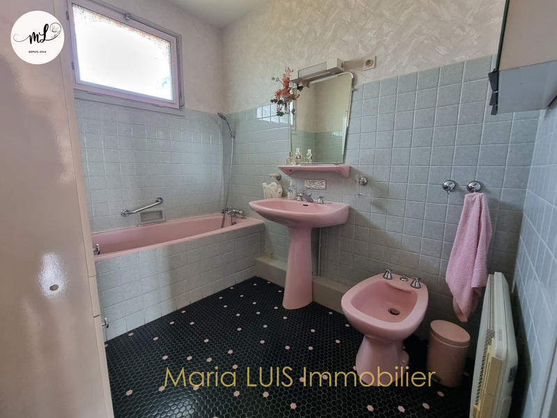Maison - 92 m² - 4 pièces