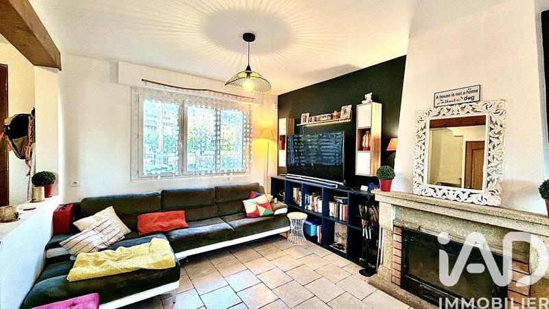 Maison - 95 m² - 4 pièces