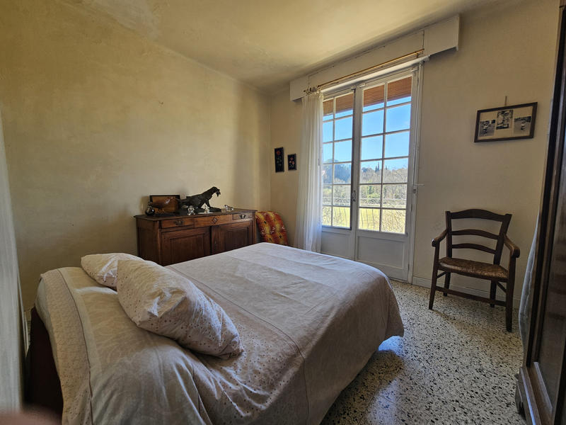 Maison - 185 m² - 7 pièces