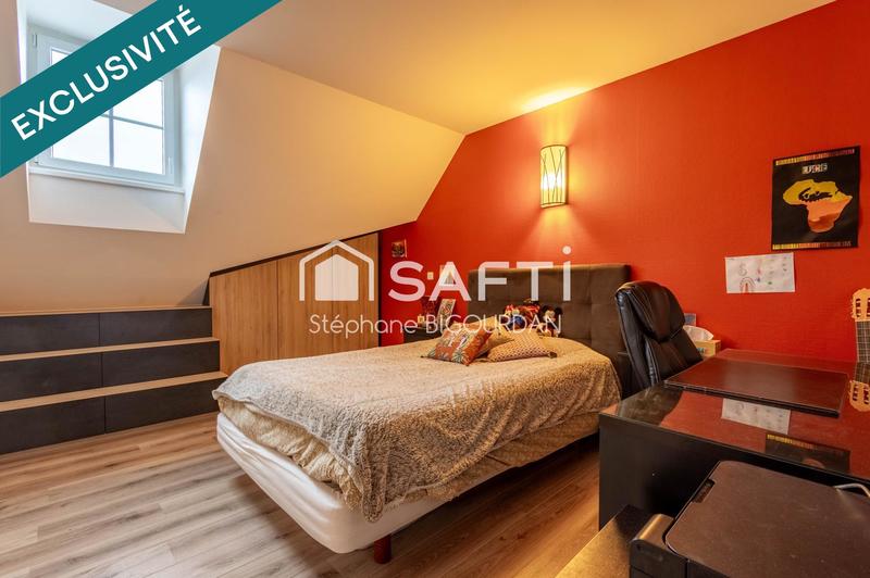 Duplex - 115 m² - 7 pièces