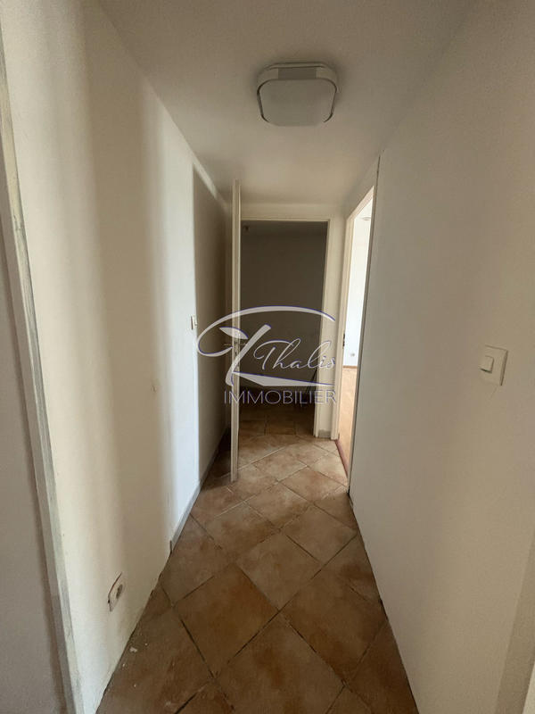 Maison ancienne - 210 m² - 9 pièces