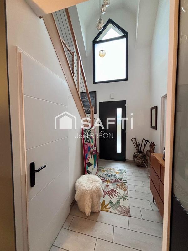 Maison - 120 m² - 6 pièces