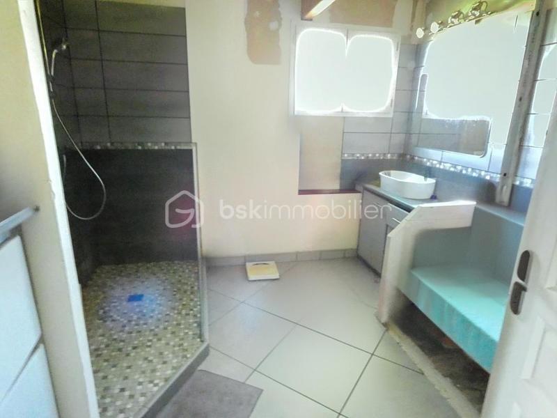 Maison - 190 m² - 5 pièces