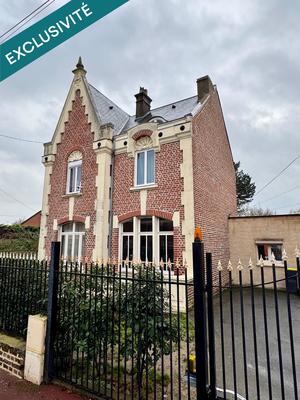 Maison de maîtres - 150 m² - 10 pièces
