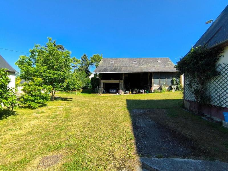 Maison - 223 m² - 8 pièces