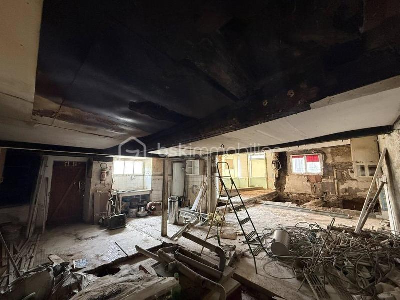 Maison - 80 m² - 6 pièces