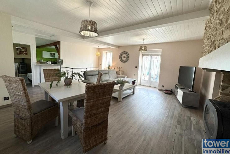 Maison - 120 m² - 5 pièces