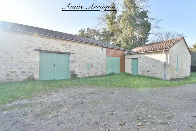 Maison en pierre - 158 m² - 6 pièces