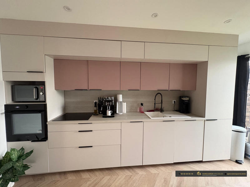 Appartement - 70 m² - 3 pièces