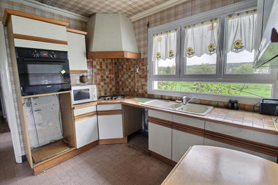 Maison - 99 m² - 6 pièces