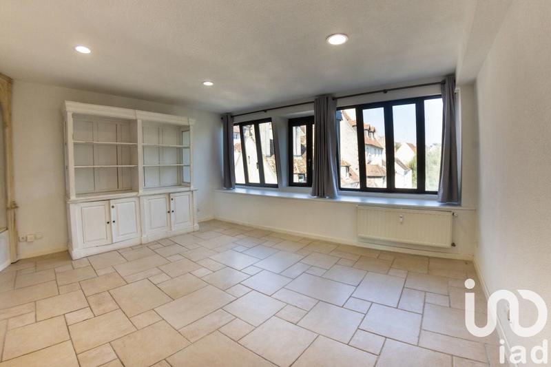 Appartement - 90 m² - 3 pièces