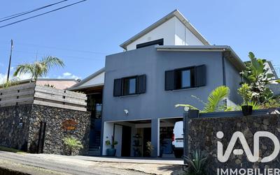 Maison - 106 m² - 4 pièces