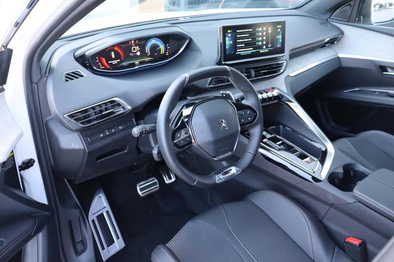 Peugeot 3008 II (2) 1.6 Hybrid 225 Gt E-Eat8