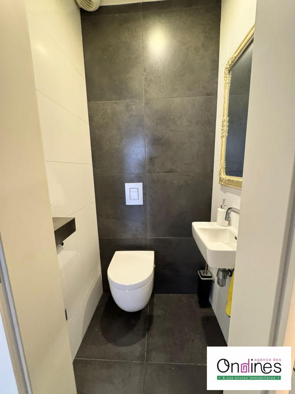 Appartement - 82 m² - 3 pièces