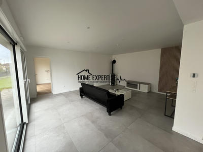 Maison - 145 m² - 5 pièces