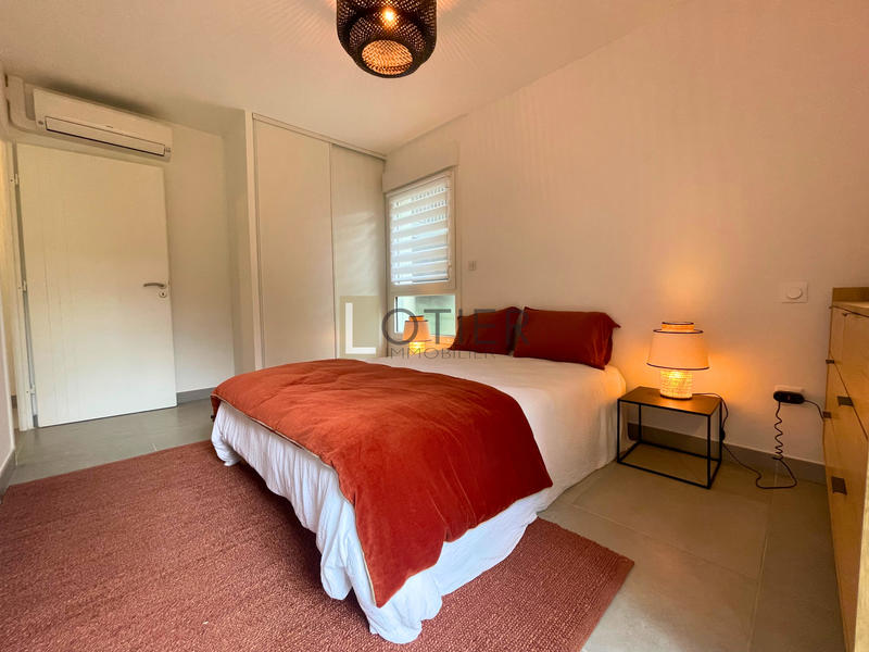 Appartement - 79 m² - 3 pièces