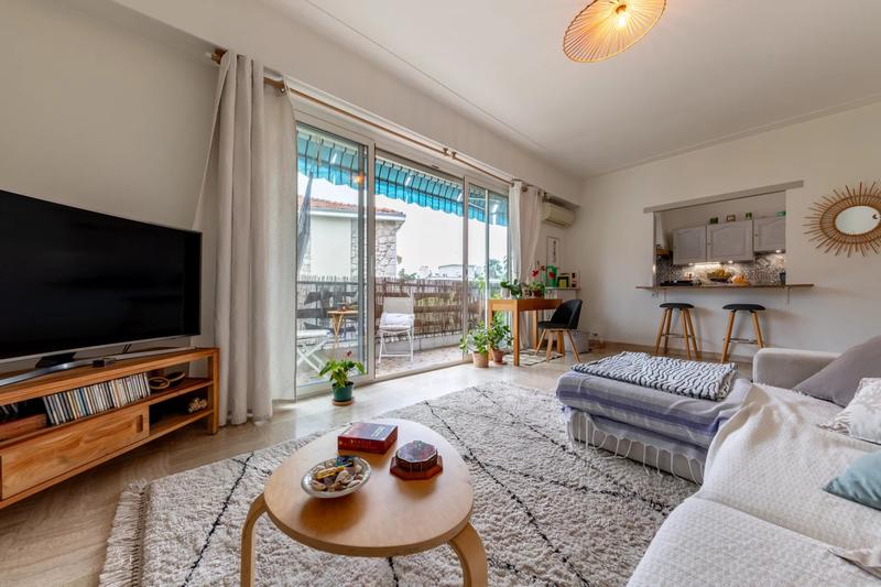 Appartement - 70 m² - 3 pièces