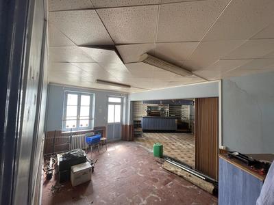 Maison - 149 m² - 8 pièces