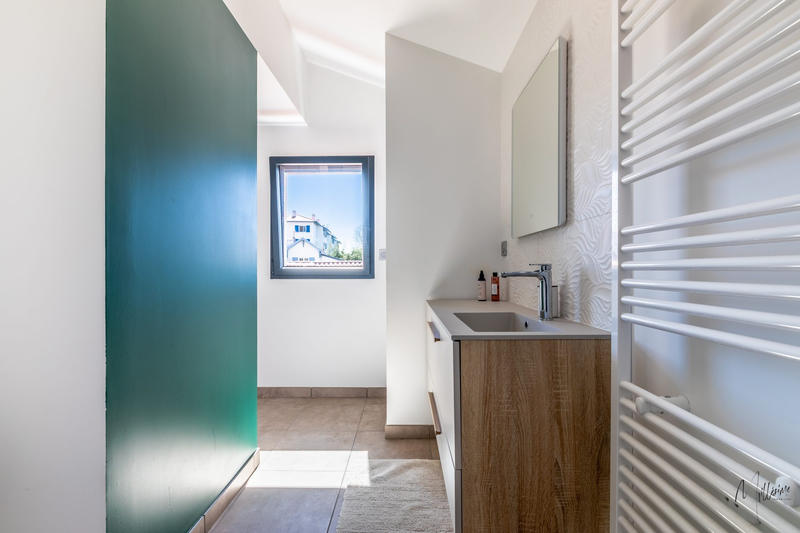 Maison contemporaine - 114 m² - 5 pièces